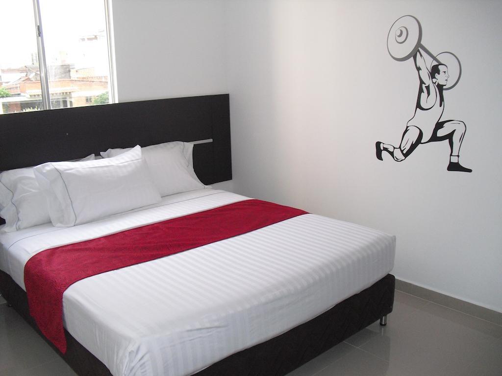 קאלי Aw Hotel Sport מראה חיצוני תמונה